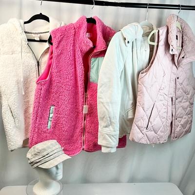 Lot L 350 NWT Two Mossimo Jackets & Two NWT Vests, Mittens/Gloves/Hat