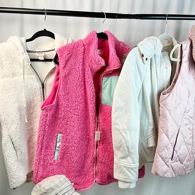 Lot L 350 NWT Two Mossimo Jackets & Two NWT Vests, Mittens/Gloves/Hat