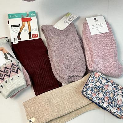 Lot M 355 NWT J. Crew Long, Heavy Fleece (size XXL) / Wallet / Socks