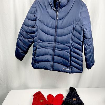 Lot M 356 Eddie Bauer Navy Puffer Jacket ( size XXL ) / Two Redness Beanies / Mittens / NWT Oversized Down& Fleece Throw