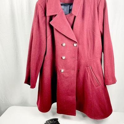 Lot M 366 Laundry Women’s Wool Blend Coat (size XL ) / Black Leather Gloves / Mittens