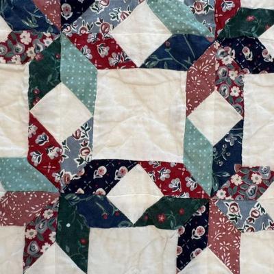 930 Vintage Machine Made Quilt