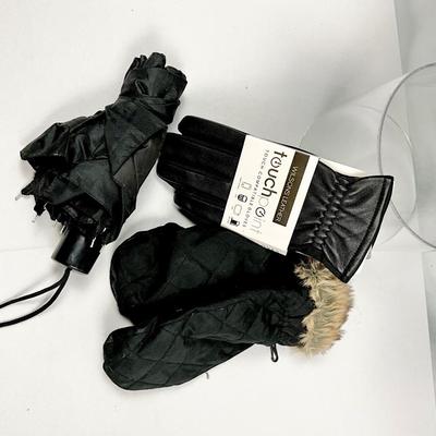 Lot N 380 MICHAEL KORS Puffer Coat with faux Fur Collar ( size 2X ) / Matching Mittens / Black Leather Gloves / Umbrella