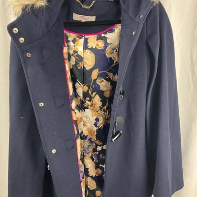 Lot N 381 Eliza J. Navy Blue Wool Cape with Faux Fur Trimmed Hood, Toggle Closure