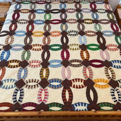 931 Vintage Handmade Wedding Circle Quilt