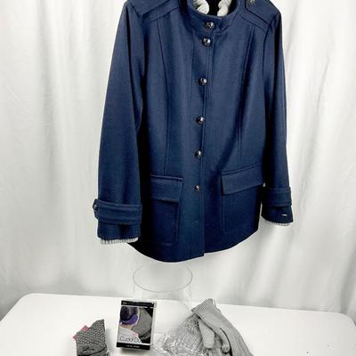 Lot N 382 Tommy Hilfiger Classic Pea Coat, Navy Blue (size XXL ) / Hat / Gloves / Socks / Ear Muffs
