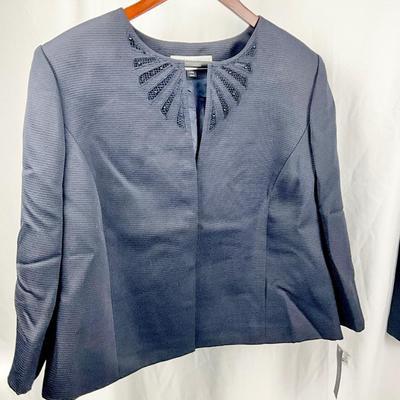 Lot L 384 NWT TAHARI 2pc Navy Blue Suit ( Jacket & Skirt ) Size 14