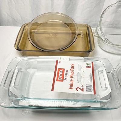 Lot S 430 Lot of Vintage and NIB Pyrex