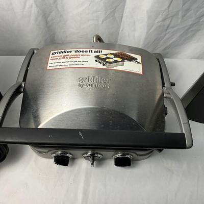 Lot S 431 Griddle by Cuisinart & Grundig Electric Can Opener