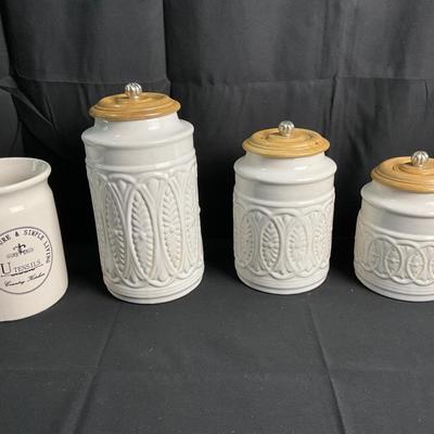 Lot S 434 Set of Three Pier 1 Imports Ceramic Canisters with Wooden Lids & One Ceramic Utensils Jar