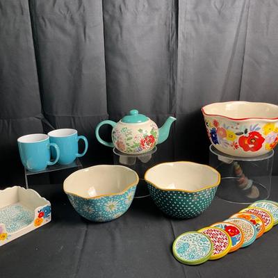 Lot S 435 The Pioneer Woman Lot (15pcs)
