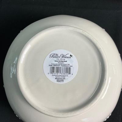 Lot S 436 The Pioneer Woman 3pc Set Ivory Serving / Mixing Bowls