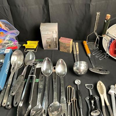 Lot R 452 Large Lot of Cooking Utensils