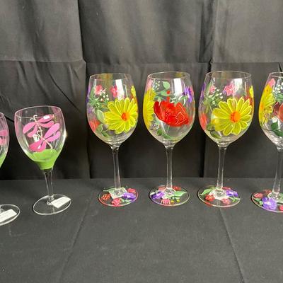 Lot R 457 Set of Four Pier 1 Imports Hand Painted Floral Wine Glasses / Pair of Hand Painted Dragonfly Wine Glasses