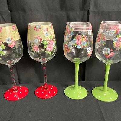 Lot R 462 Lot of Eight Floral Wine Glasses