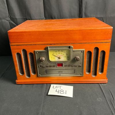 Lot T 481 NEW CROSLEY CR703 Three Speed Turntable/CD / Cassette/AM?FM Radio, Multi Music System