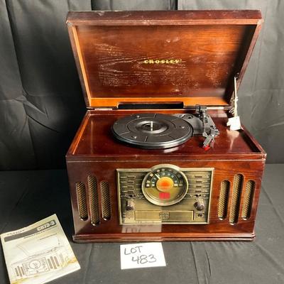 Lot U 483 CROSLEY CR73-3 Celebrity Three Disc 4 in 1 Entertainer
