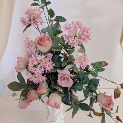 Ceramic Cherub Flower Vase With Faux Flowers (LR)