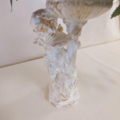 Ceramic Cherub Flower Vase With Faux Flowers (LR)