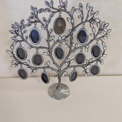 Nordic Style Metal Family Picture Table Top Desk Display Marked TR Approx 12" Tall (LR)