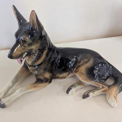 Vintage Western Germany Porcelain German Shepherd Dogs (FD)