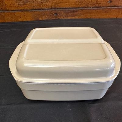 Vintage Anchor Hocking Casserole Dishes