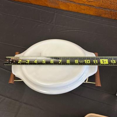 Vintage Anchor Hocking Casserole Dishes