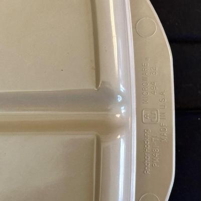 Vintage Anchor Hocking Casserole Dishes