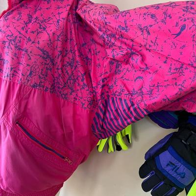 Vintage & Contemp. Women's Snow Gear - Jacket, Suit, Gloves, Accessories