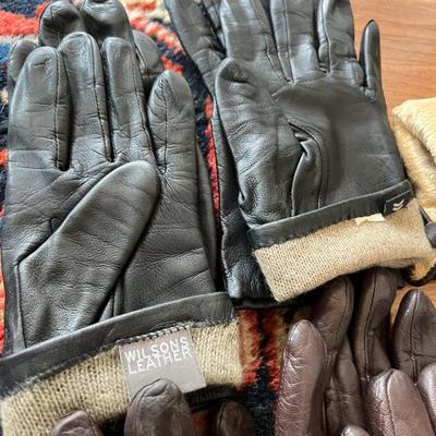 Women’s Leather Gloves Mittens Lot