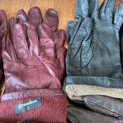 Women’s Leather Gloves Mittens Lot