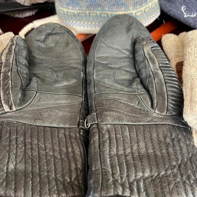 Mixed Women's Winter Accessories Lot