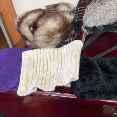 Mixed Women's Winter Accessories Lot