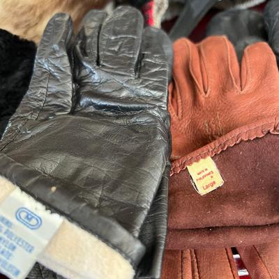 Mixed Women's Winter Accessories Lot