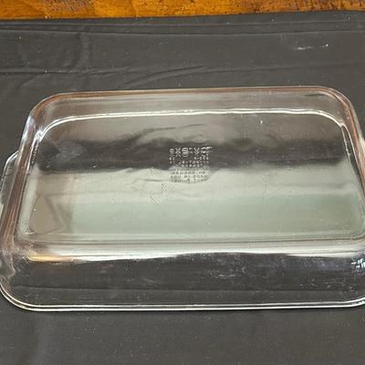 Vintage and Modern Pyrex Dishes