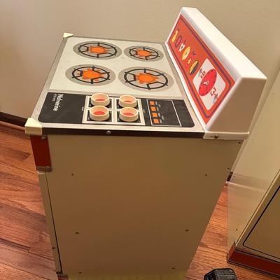 Wolverine Metal Vintage Oven & Sink