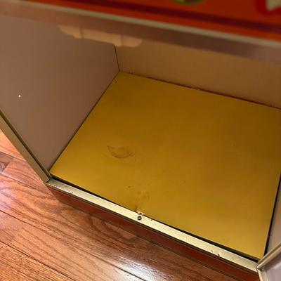 Wolverine Metal Vintage Oven & Sink