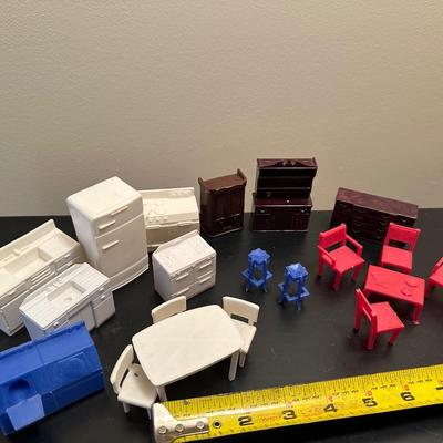 Vintage Doll House & Accessories