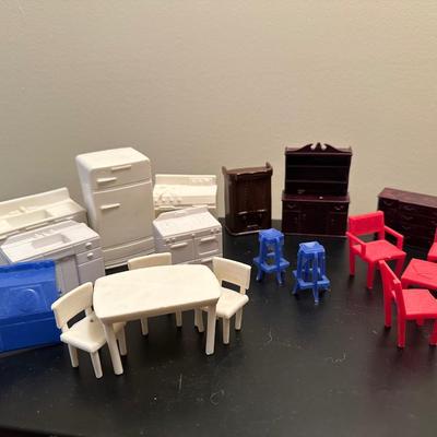 Vintage Doll House & Accessories