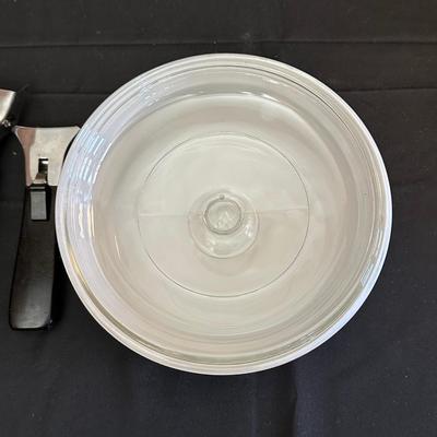 Vintage Corning Ware and General Electric Kitchen Items