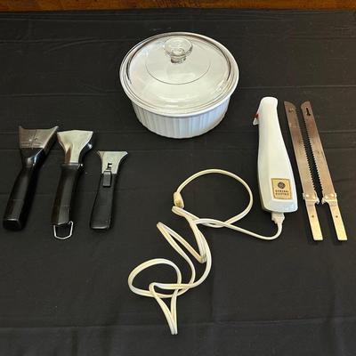 Vintage Corning Ware and General Electric Kitchen Items
