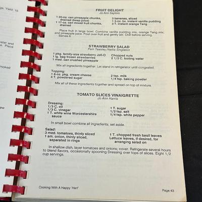 Collectibles about and based on Hart County, GA