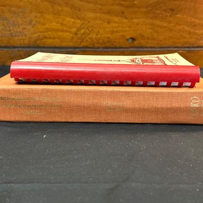 Collectibles about and based on Hart County, GA