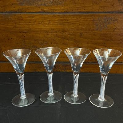 Vintage Delicate Champagne/Wine Glass with Swirl Stem Design