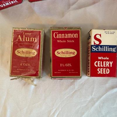 SPICES I WOULDN'T USE BUT THE CONTAINERS ARE GREAT