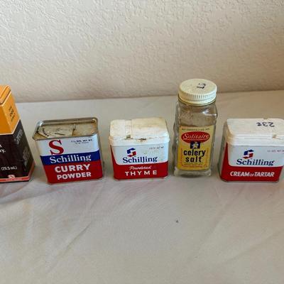 SPICES I WOULDN'T USE BUT THE CONTAINERS ARE GREAT