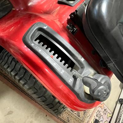 Lot 7 Craftsman riding mower