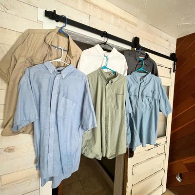 Lot 11 mens short sleeve shirts (6) XL