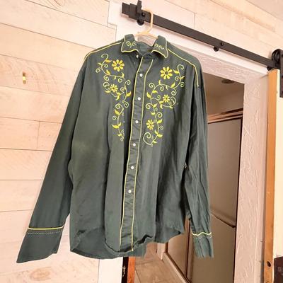 Lot 13 Vintage Rockmount Western Shirt