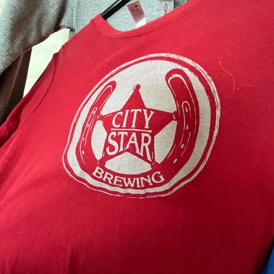 Lot 22 womens t-shirts short and long-sleeve (M-XL)
